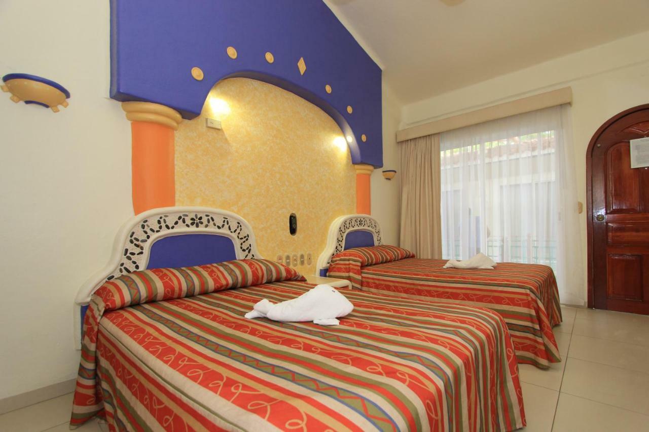Hotel Xestal Santa Cruz Huatulco Extérieur photo