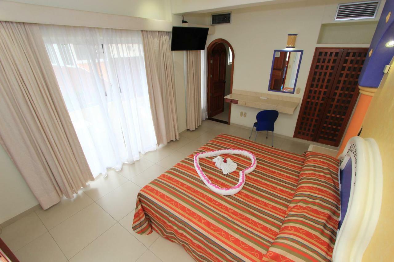 Hotel Xestal Santa Cruz Huatulco Extérieur photo